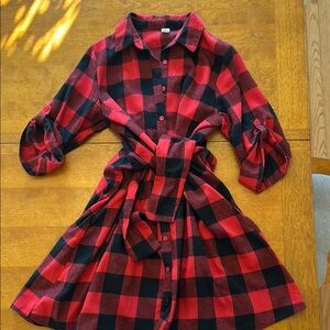 Red and Black Casual Shirt Dress with Notched Collar